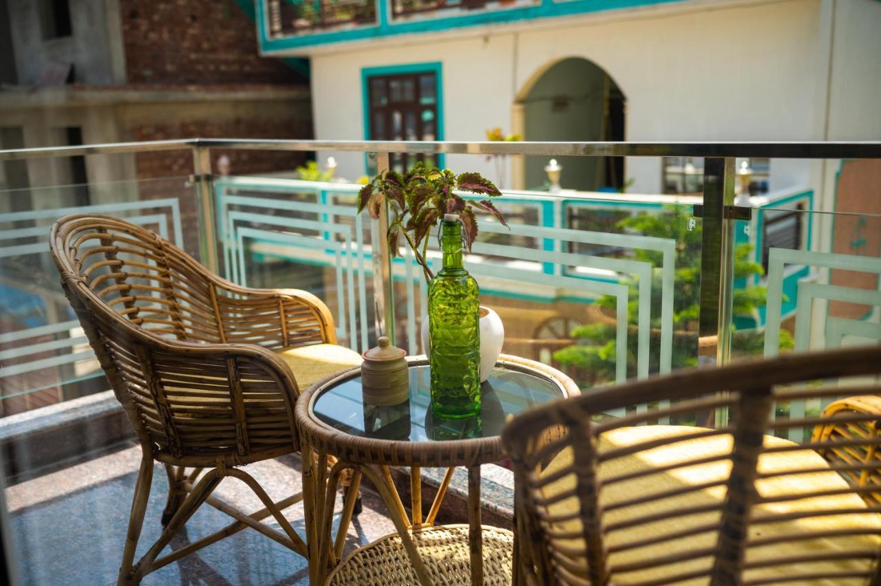 Hotel The Moksham Rishikesh Bagian luar foto