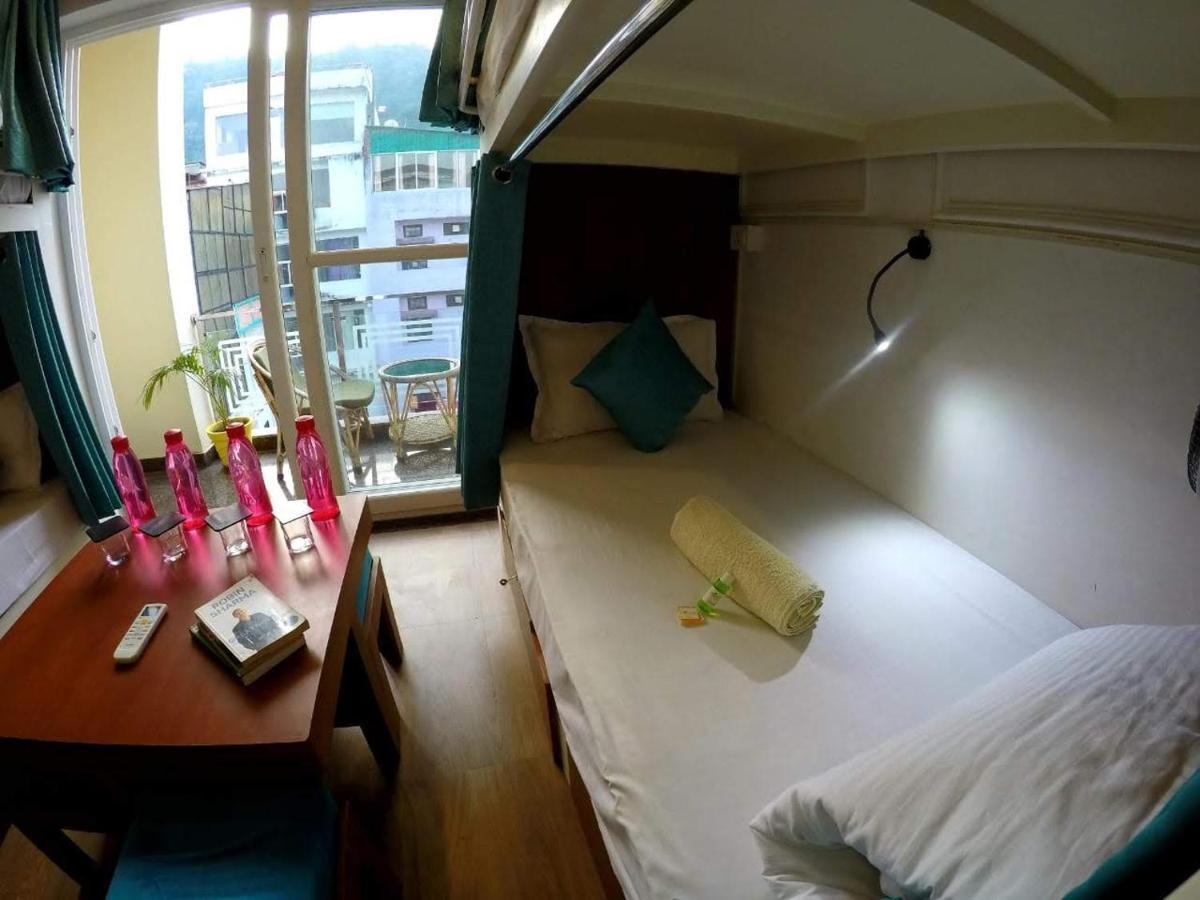 Hotel The Moksham Rishikesh Bagian luar foto