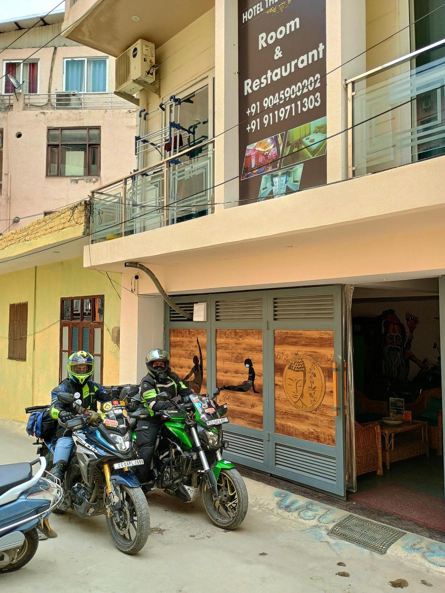 Hotel The Moksham Rishikesh Bagian luar foto