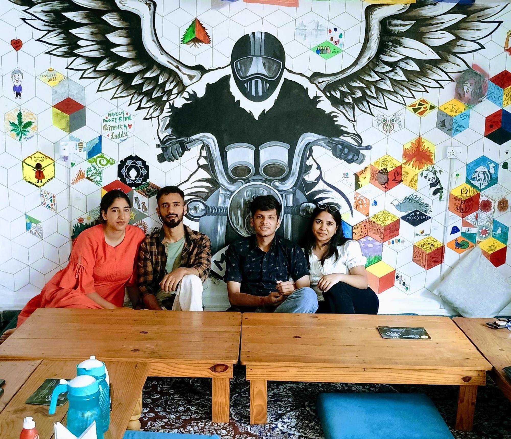 Hotel The Moksham Rishikesh Bagian luar foto