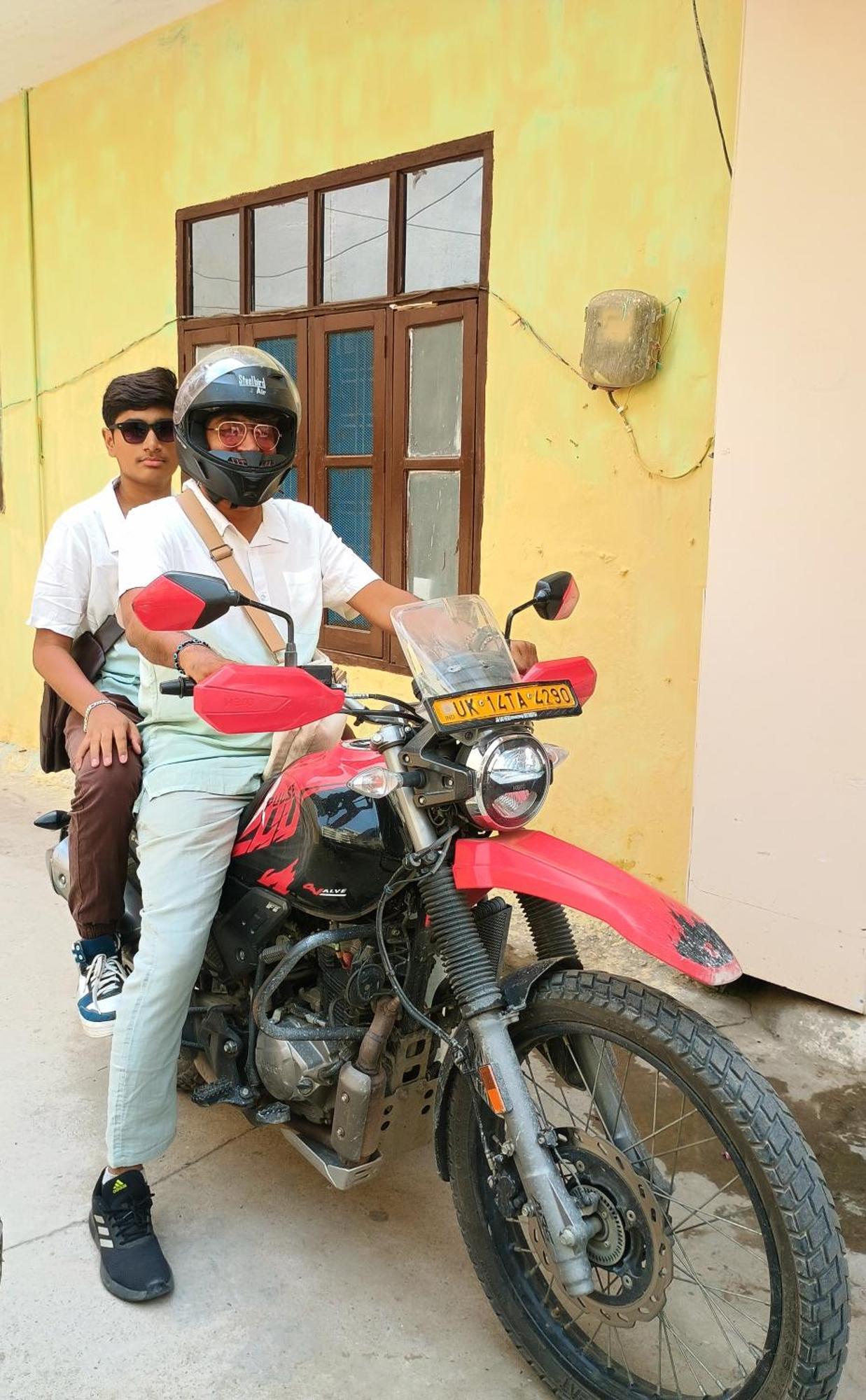 Hotel The Moksham Rishikesh Bagian luar foto
